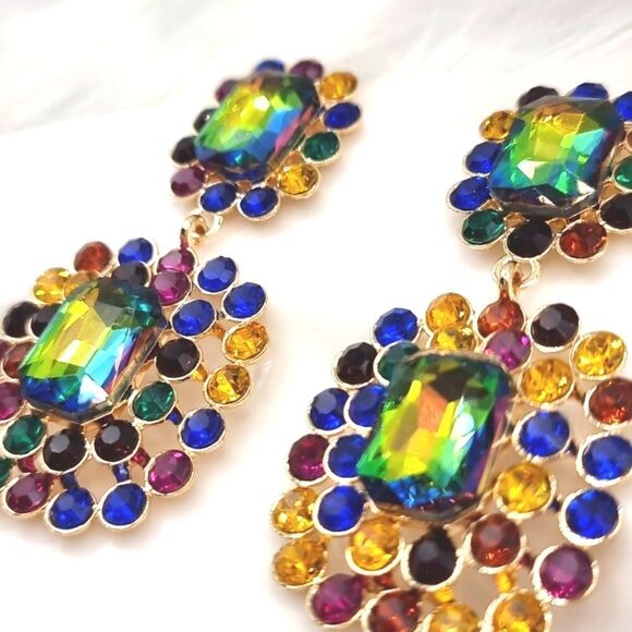 New ZARA cz Kaleidoscope Statement earrings - Picture 3 of 10